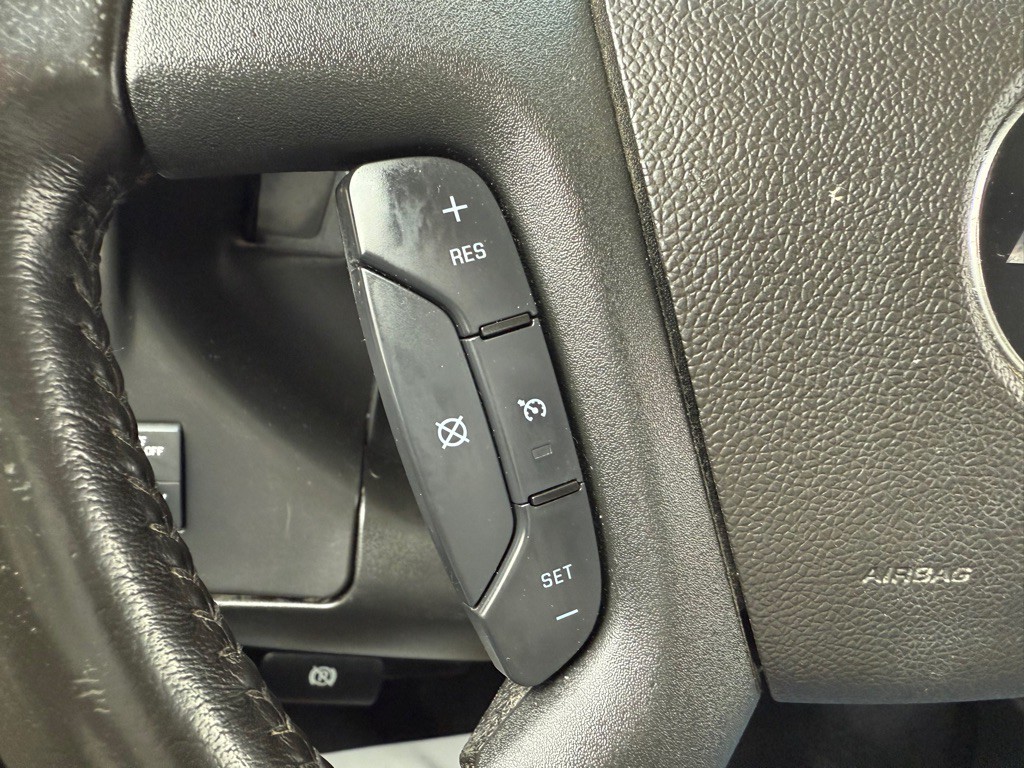 2021 Chevrolet Express Image 30