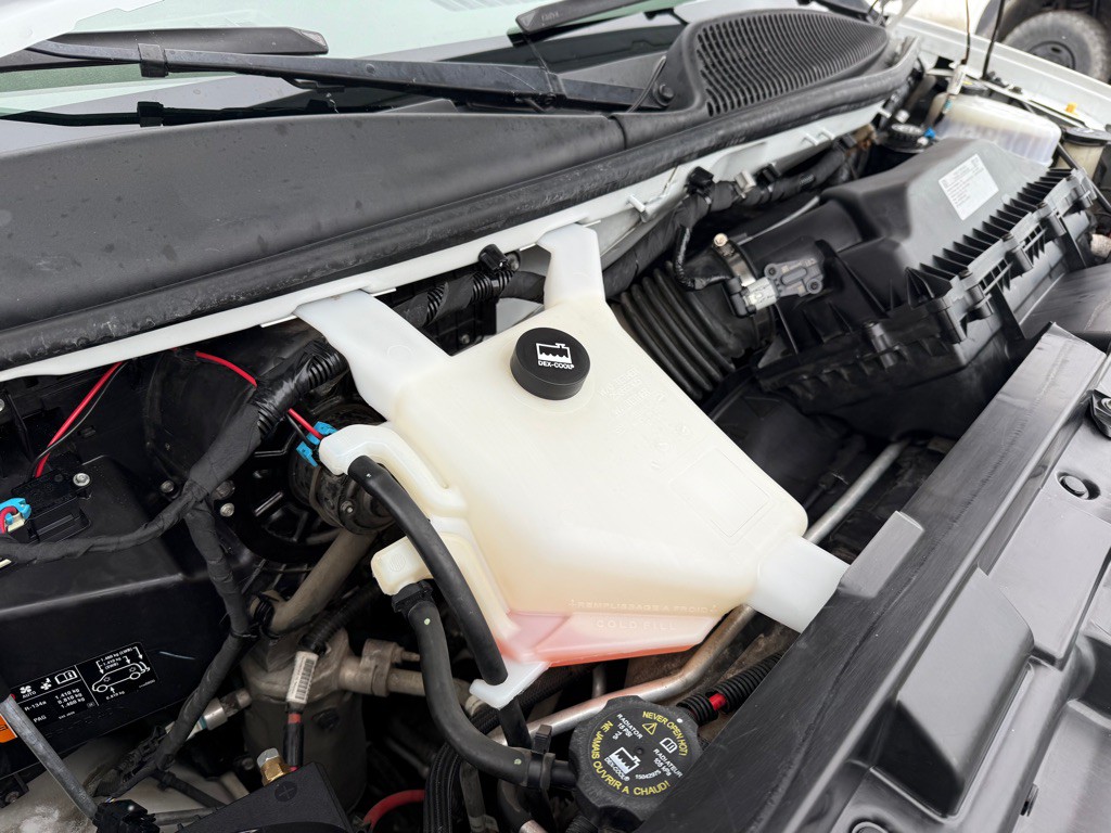 2021 Chevrolet Express Image 39