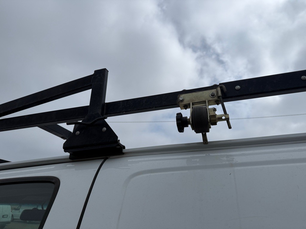 2021 Chevrolet Express Image 8