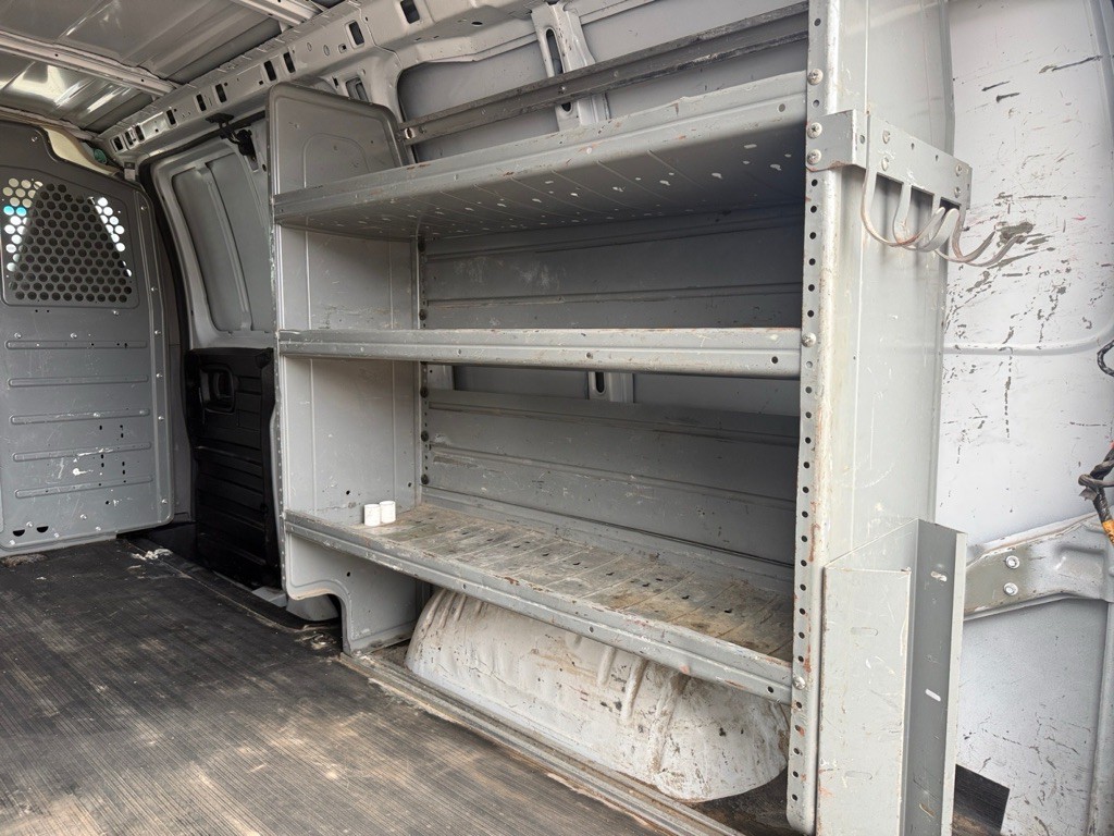 2021 Chevrolet Express Image 13