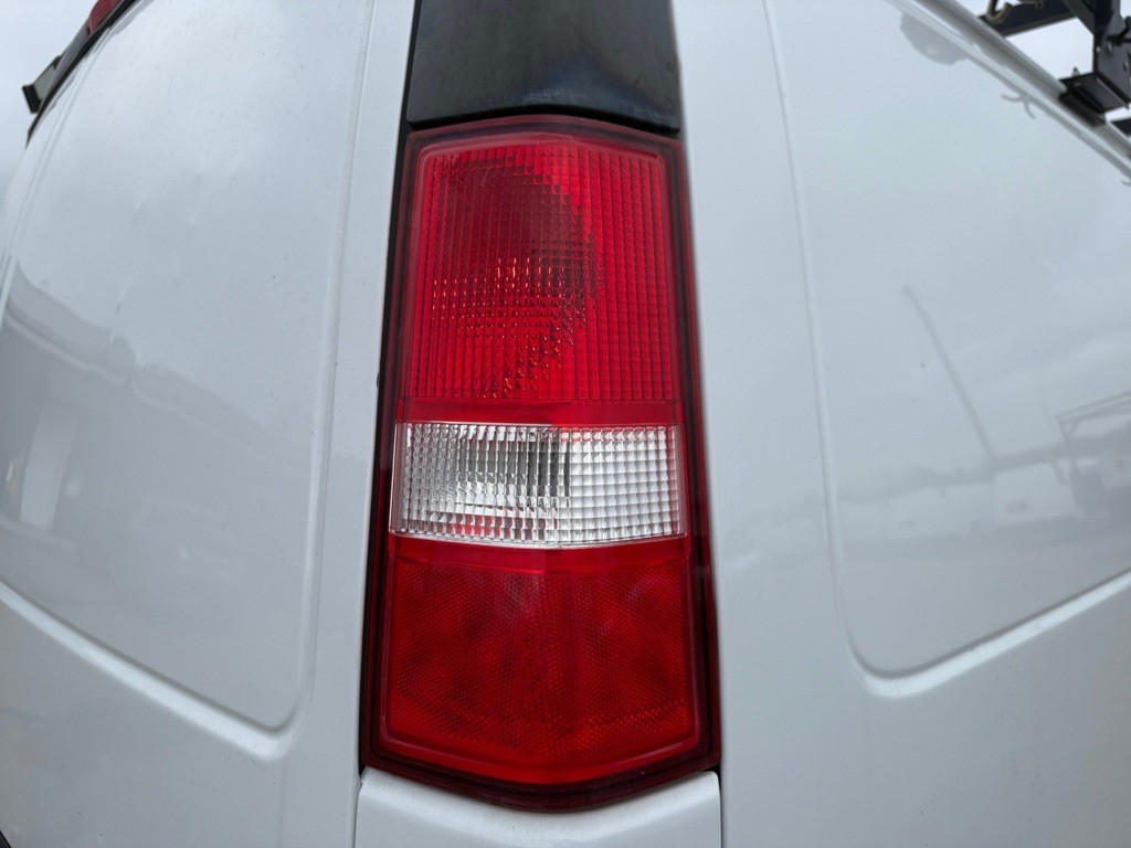2021 Chevrolet Express Image 29
