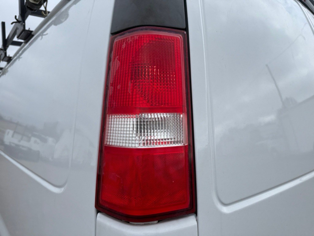 2021 Chevrolet Express Image 30