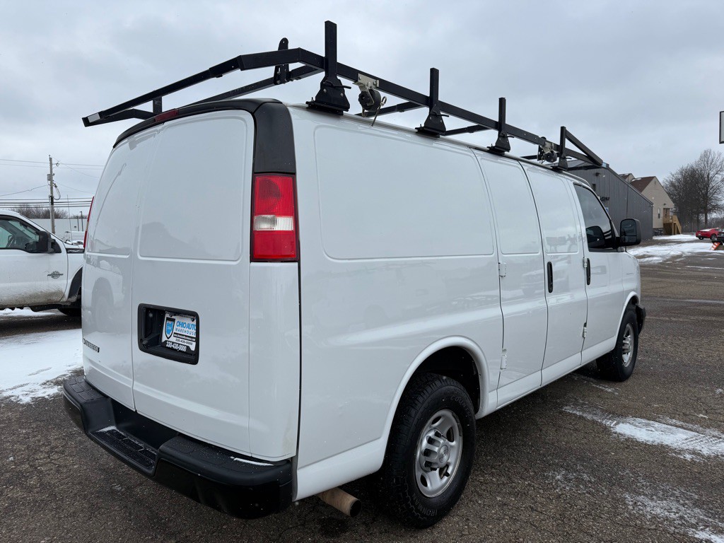 2019 Chevrolet Express Image 8