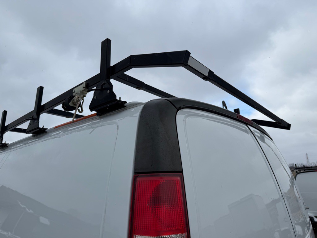 2019 Chevrolet Express Image 11