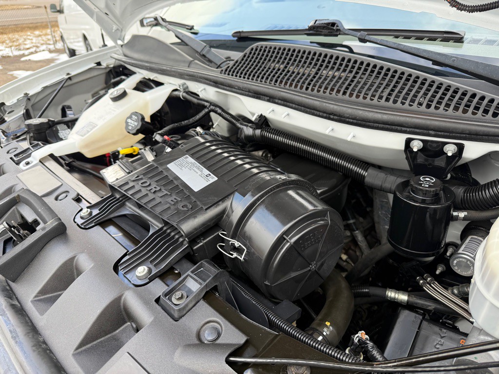 2019 Chevrolet Express Image 33