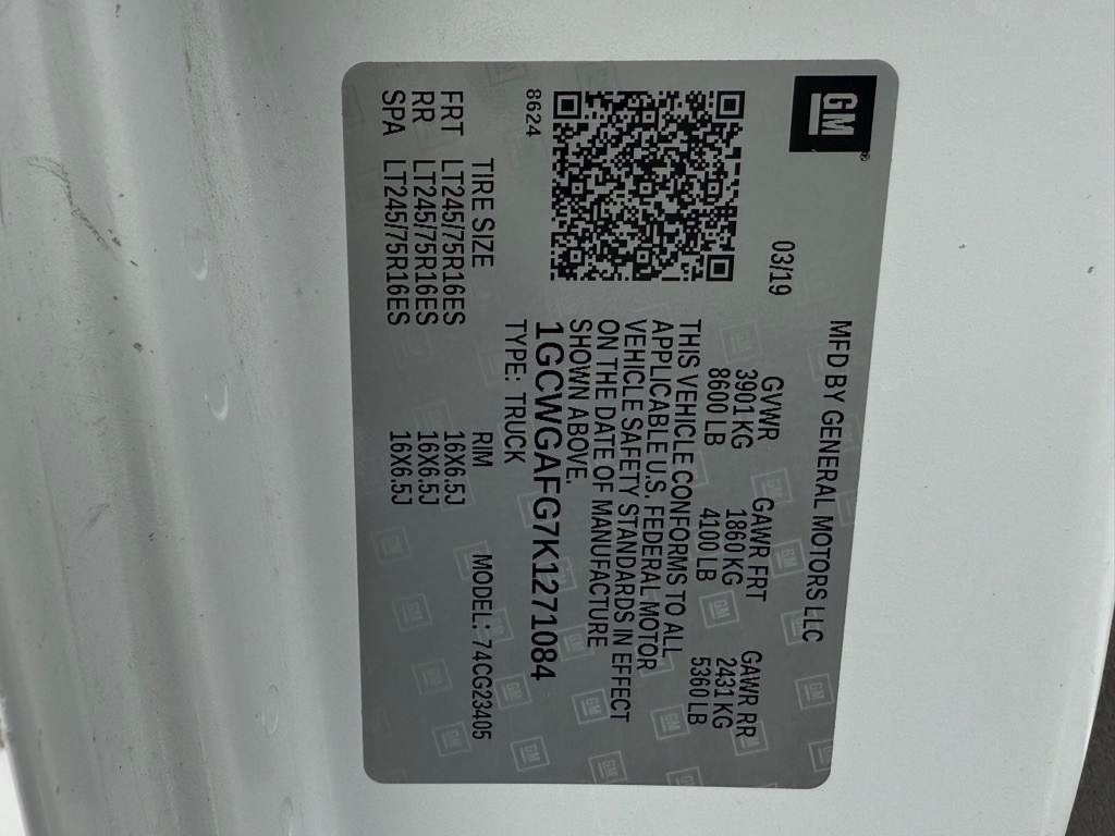 2019 Chevrolet Express Image 39