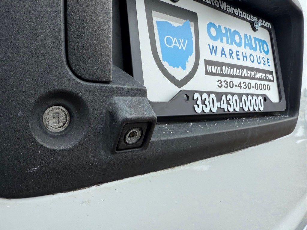 2019 Chevrolet Express Image 40