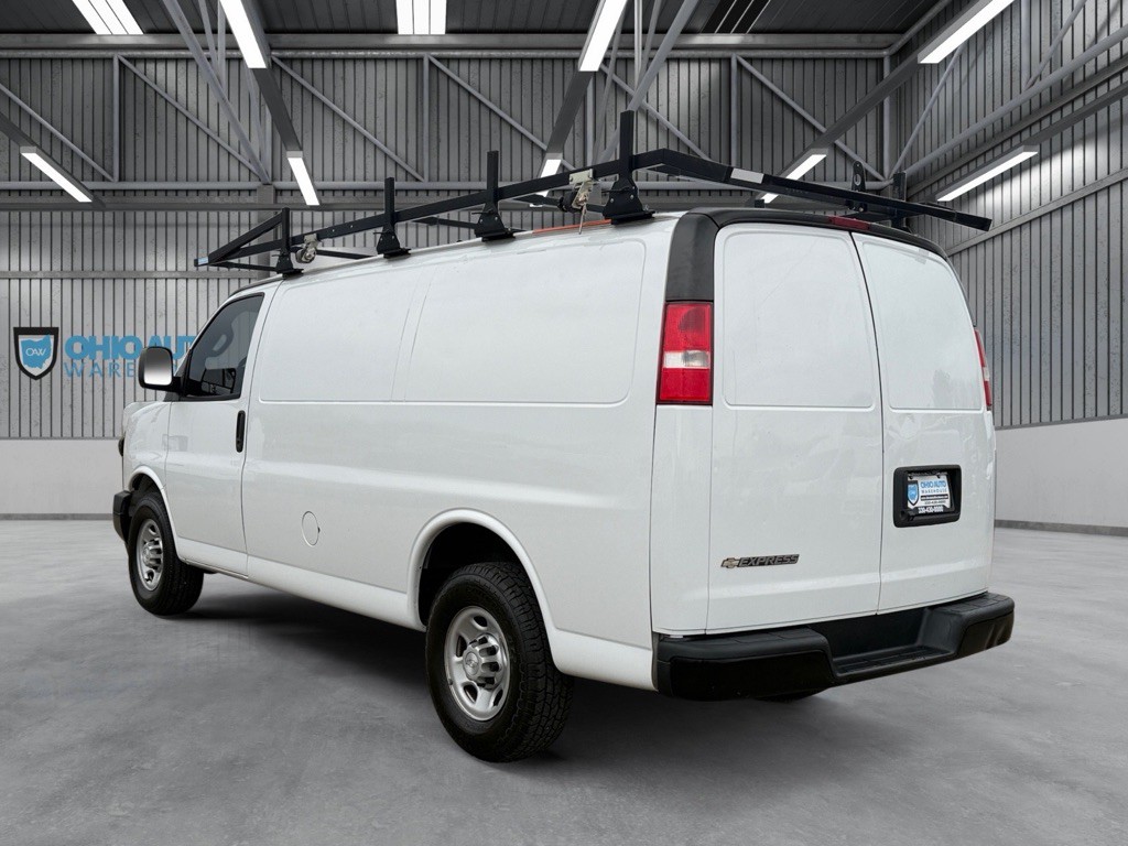 2019 Chevrolet Express Image 6