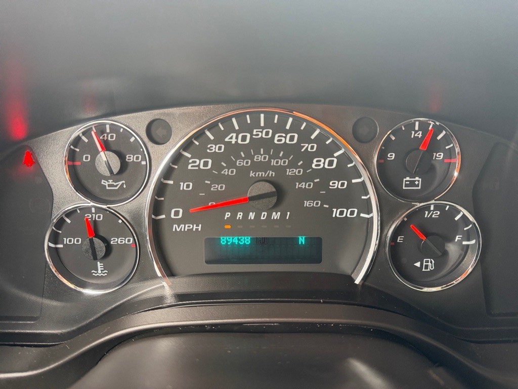 2019 Chevrolet Express Image 16