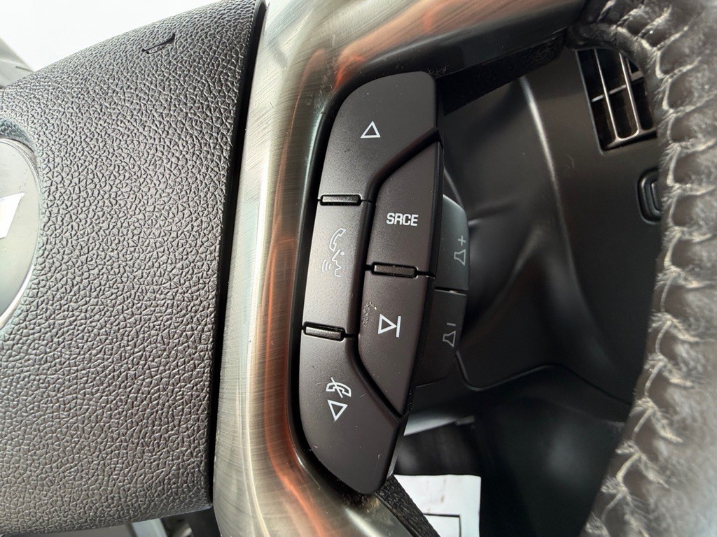 2019 Chevrolet Express Image 21