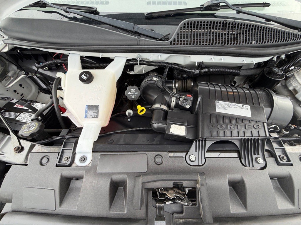 2019 Chevrolet Express Image 31