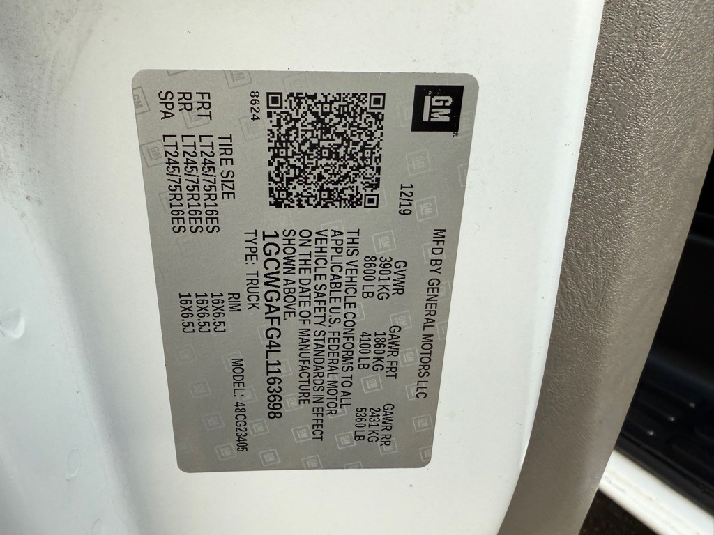 2020 Chevrolet Express Image 50