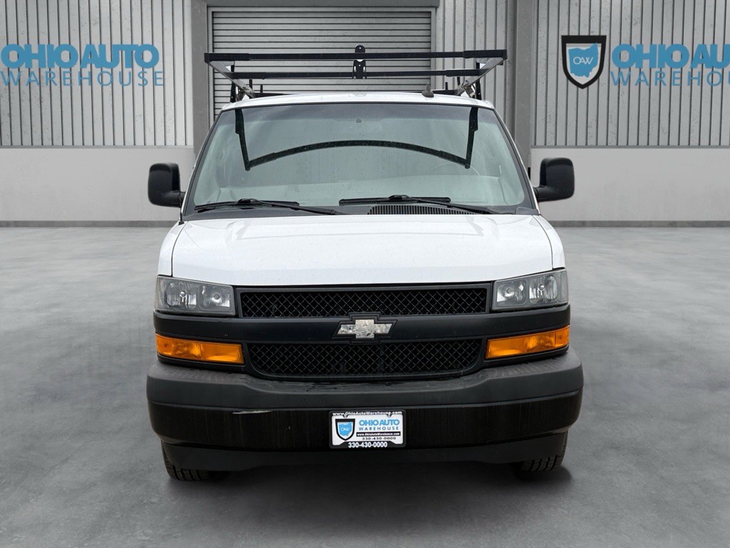 2020 Chevrolet Express Image 2
