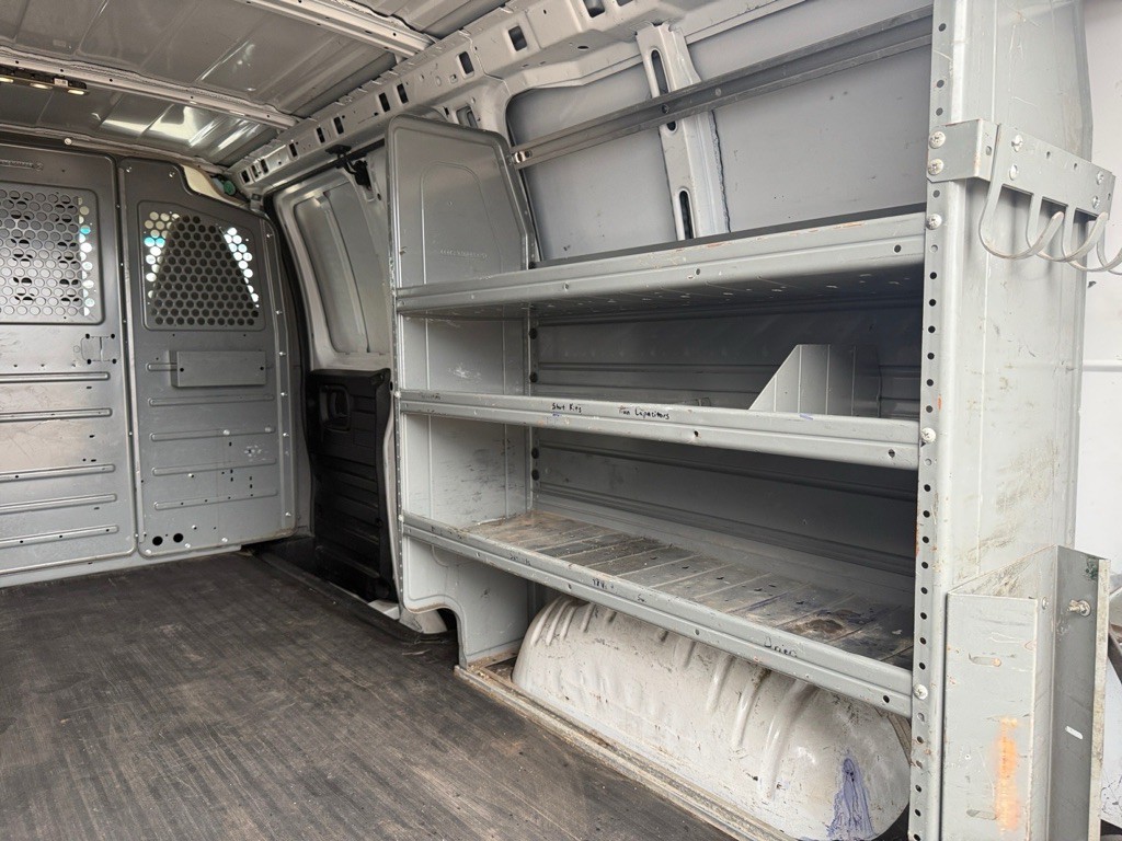 2020 Chevrolet Express Image 13