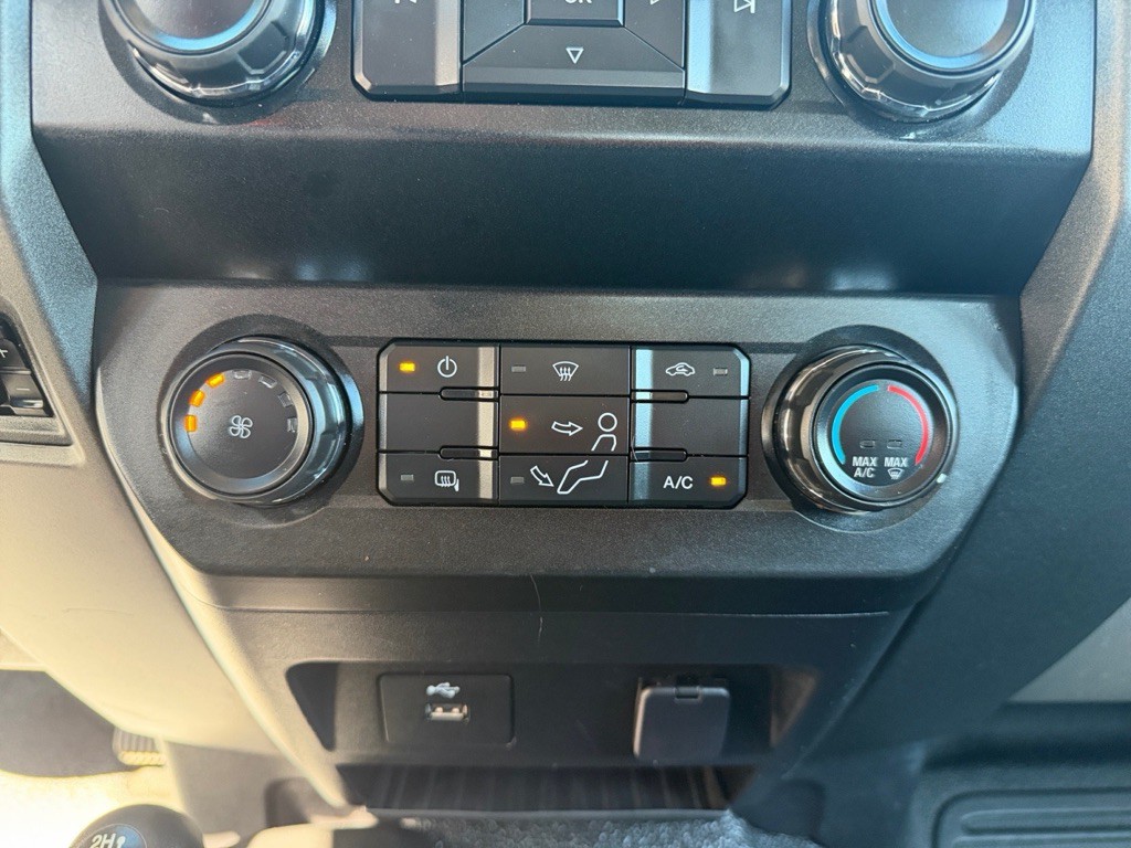 2019 Ford F-350 Image 18