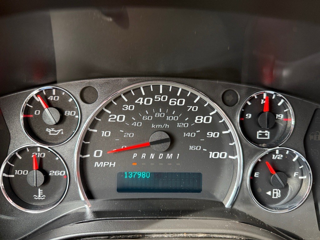 2016 Chevrolet Express Image 14