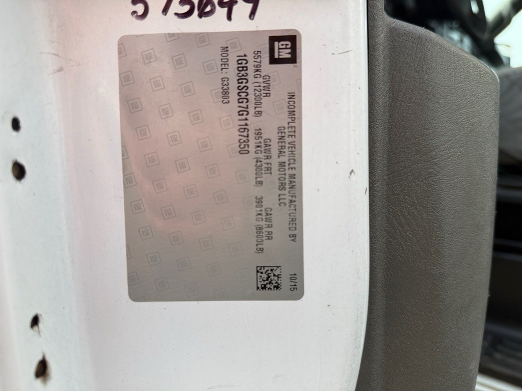 2016 Chevrolet Express Image 31