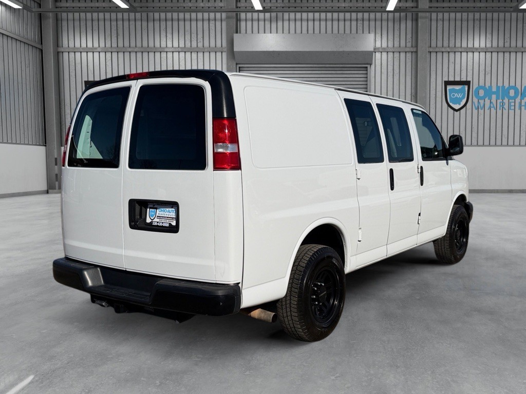 2020 Chevrolet Express Image 8