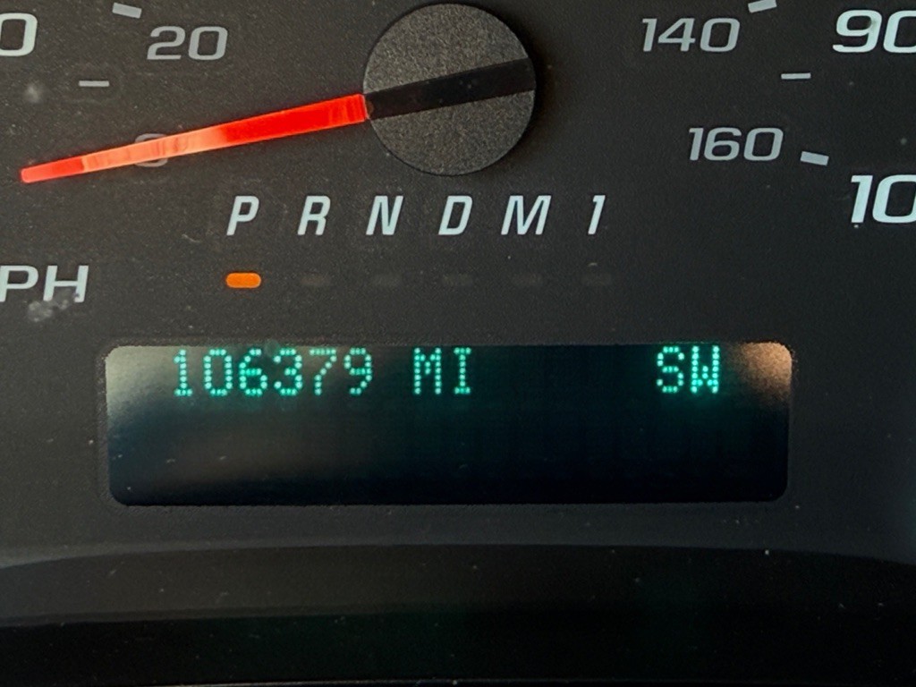 2020 Chevrolet Express Image 17