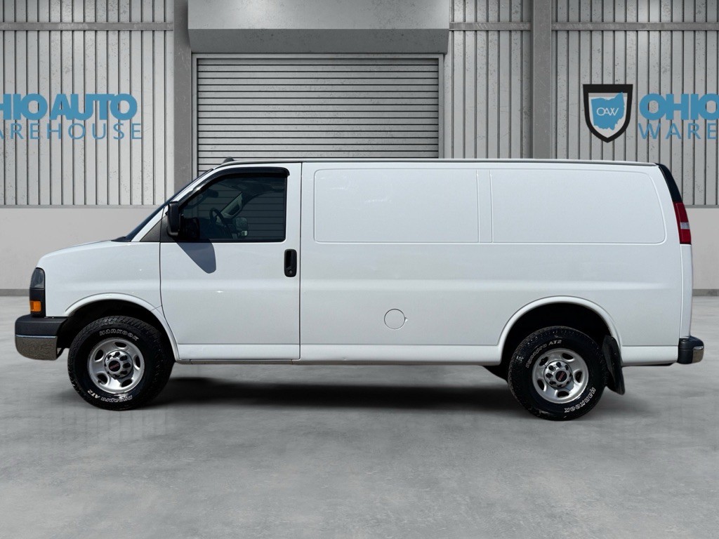 2018 GMC Savana Image 4