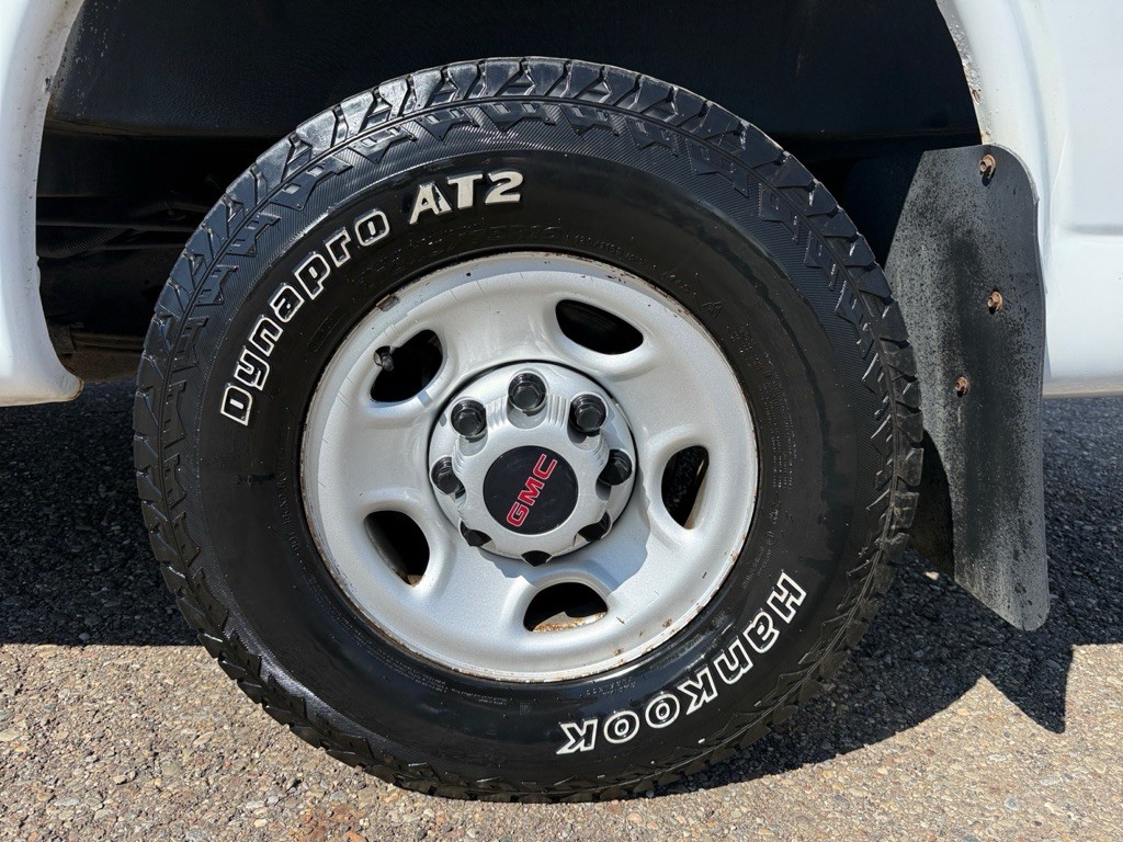 2018 GMC Savana Image 29