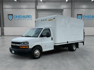 Image for 2018 Chevrolet Express 14FT Box LIFTGATE V8 ID: 7350266