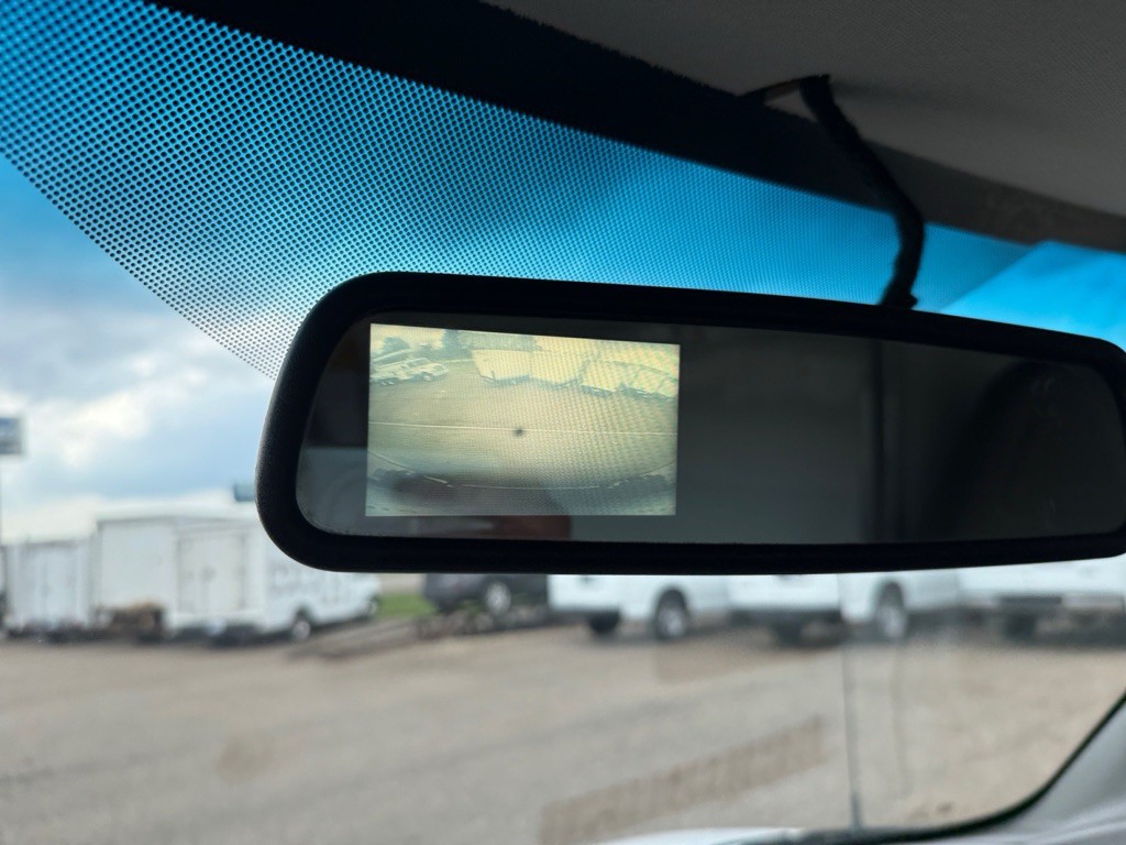 2018 Chevrolet Express Image 32