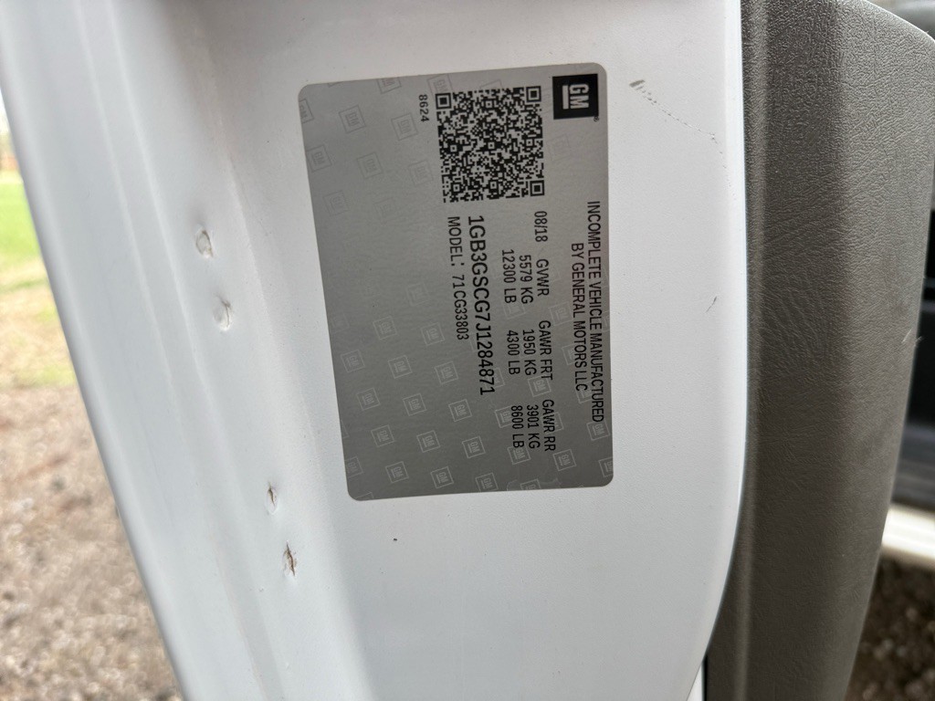 2018 Chevrolet Express Image 33