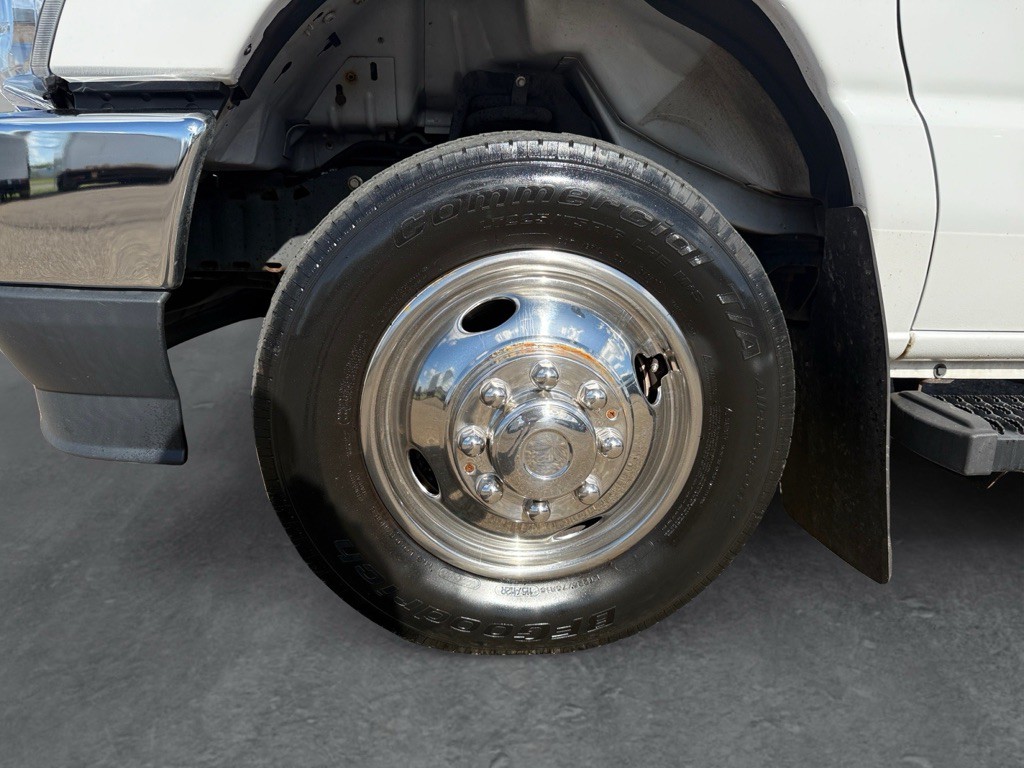 2021 Ford Econoline Image 19