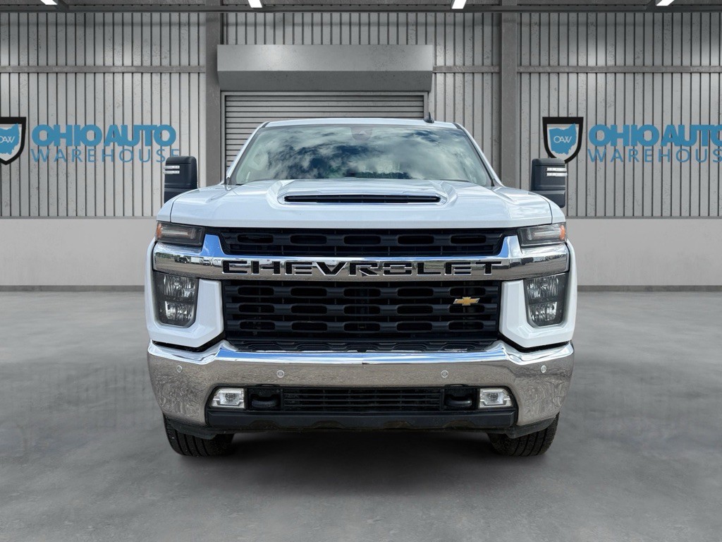 2021 Chevrolet Silverado 1500 Image 2