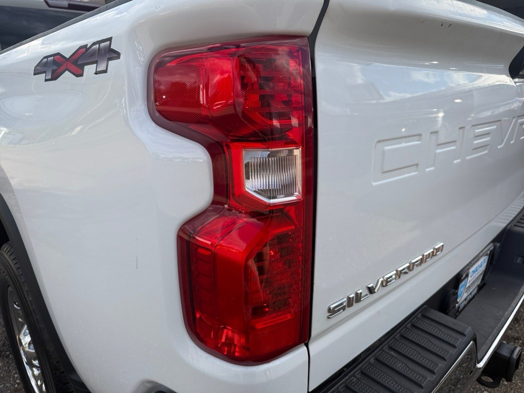 2021 Chevrolet Silverado 1500 Image 33