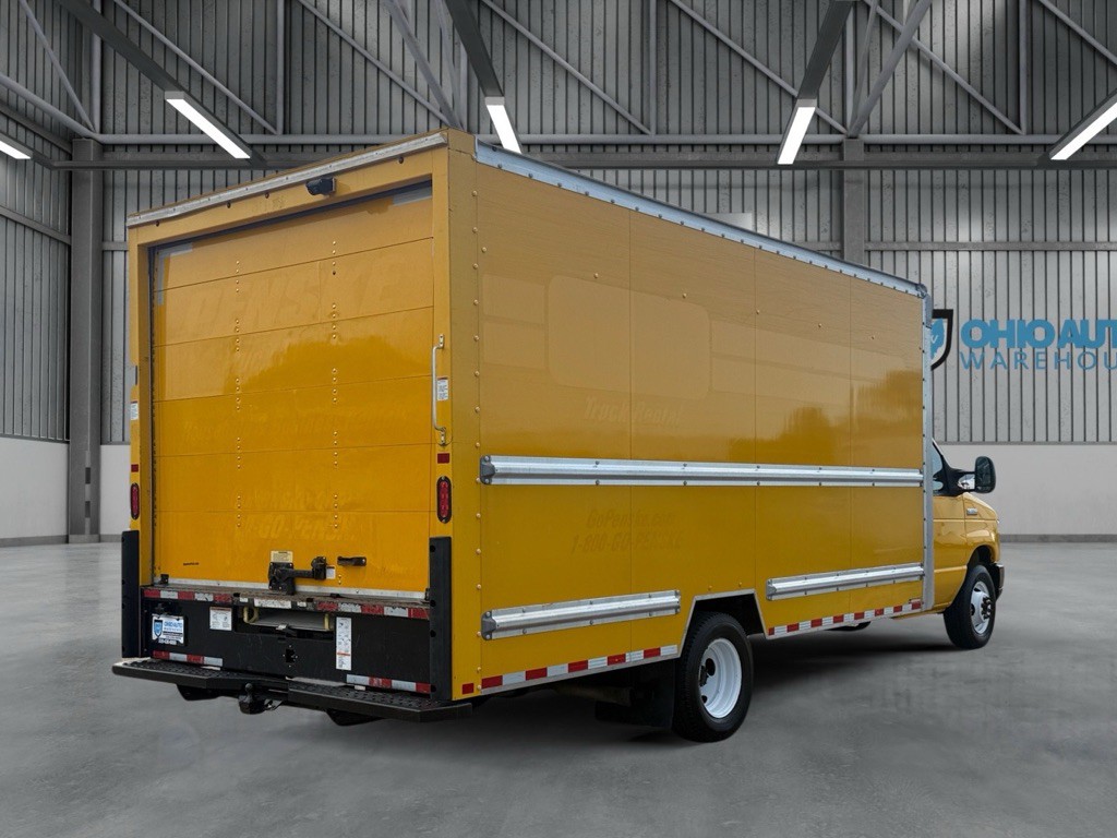 2021 Ford Econoline Image 6