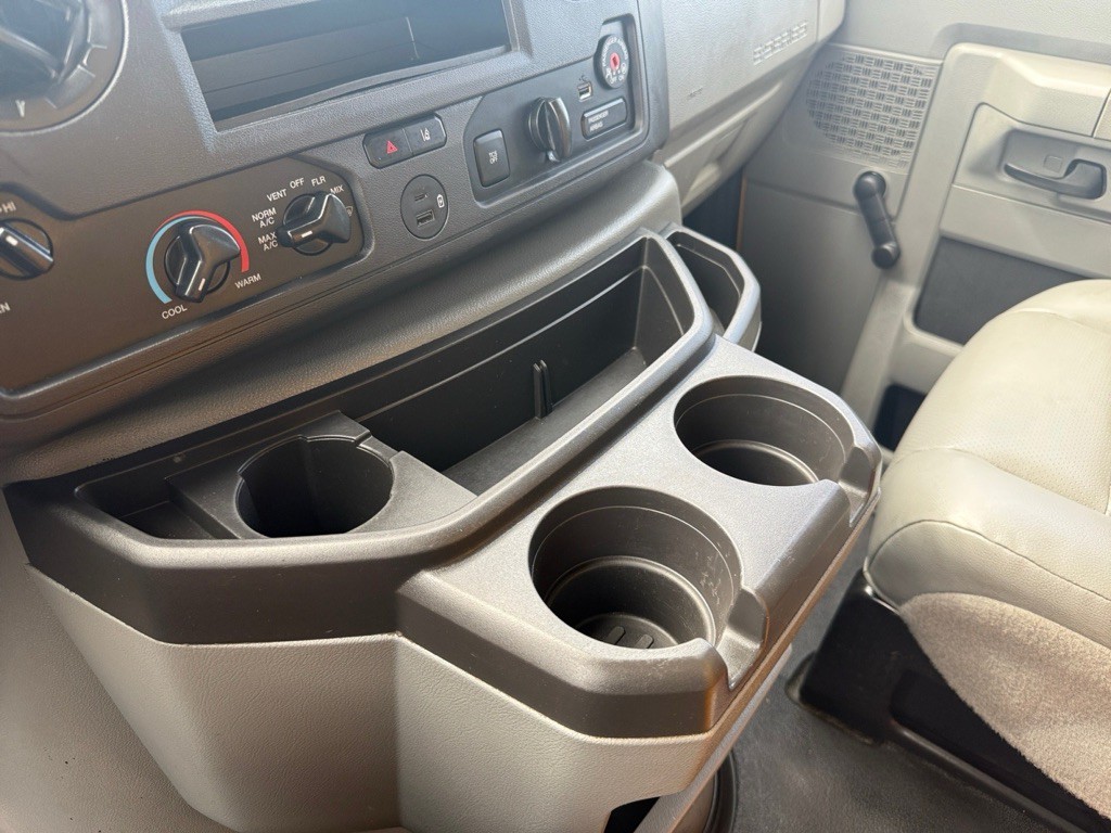 2021 Ford Econoline Image 20