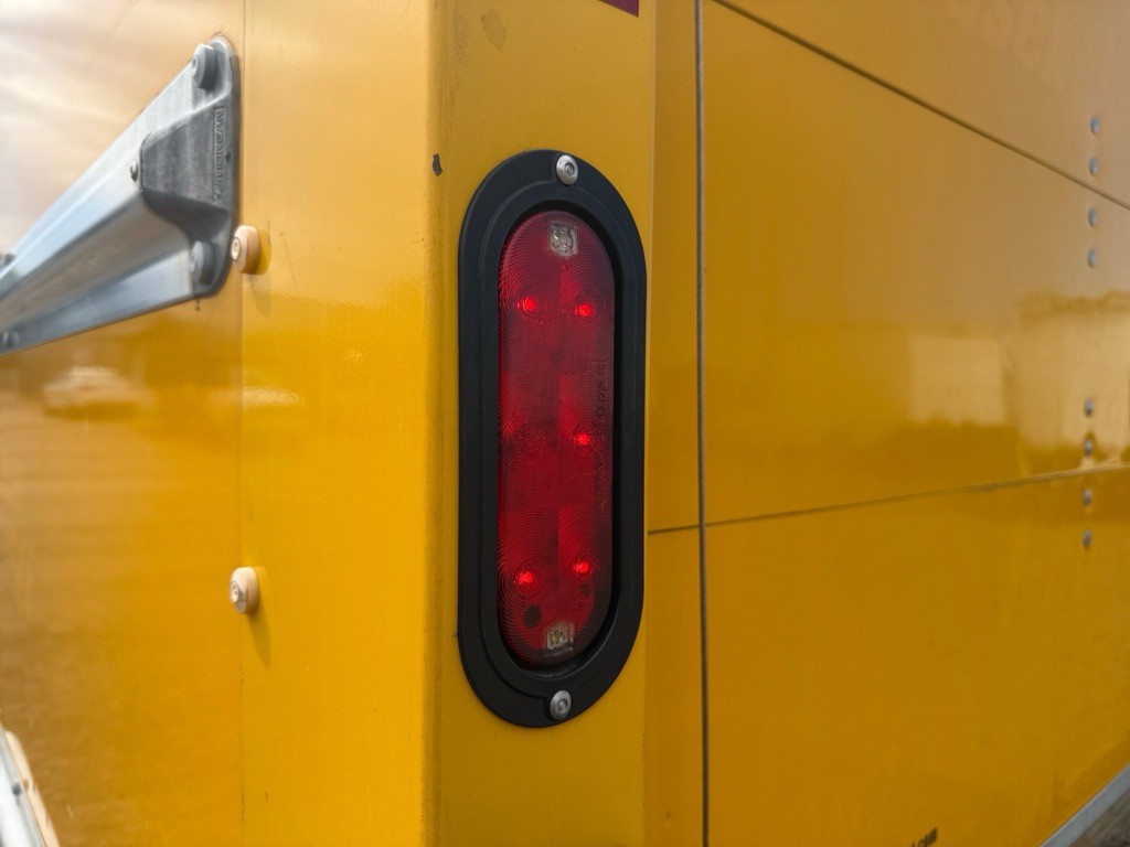 2021 Ford Econoline Image 28