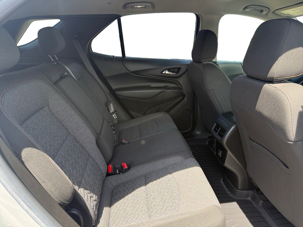 2022 Chevrolet Equinox Image 14