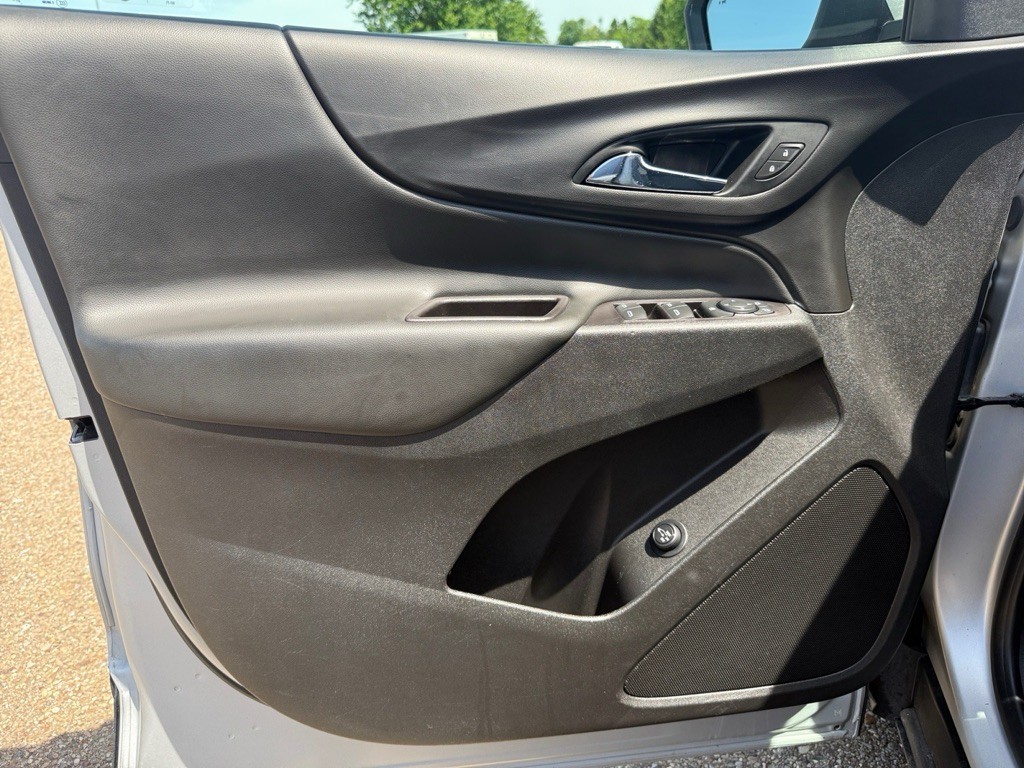 2022 Chevrolet Equinox Image 30