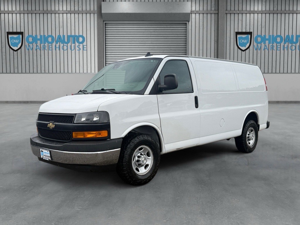 2021 Chevrolet Express Image 1