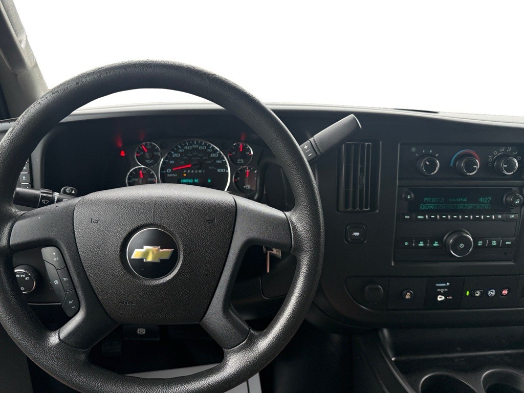 2021 Chevrolet Express Image 16
