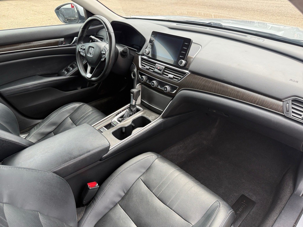 2018 Honda Accord Image 11