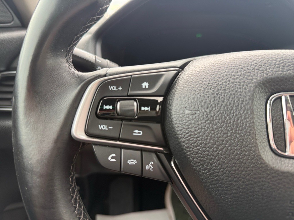 2018 Honda Accord Image 23