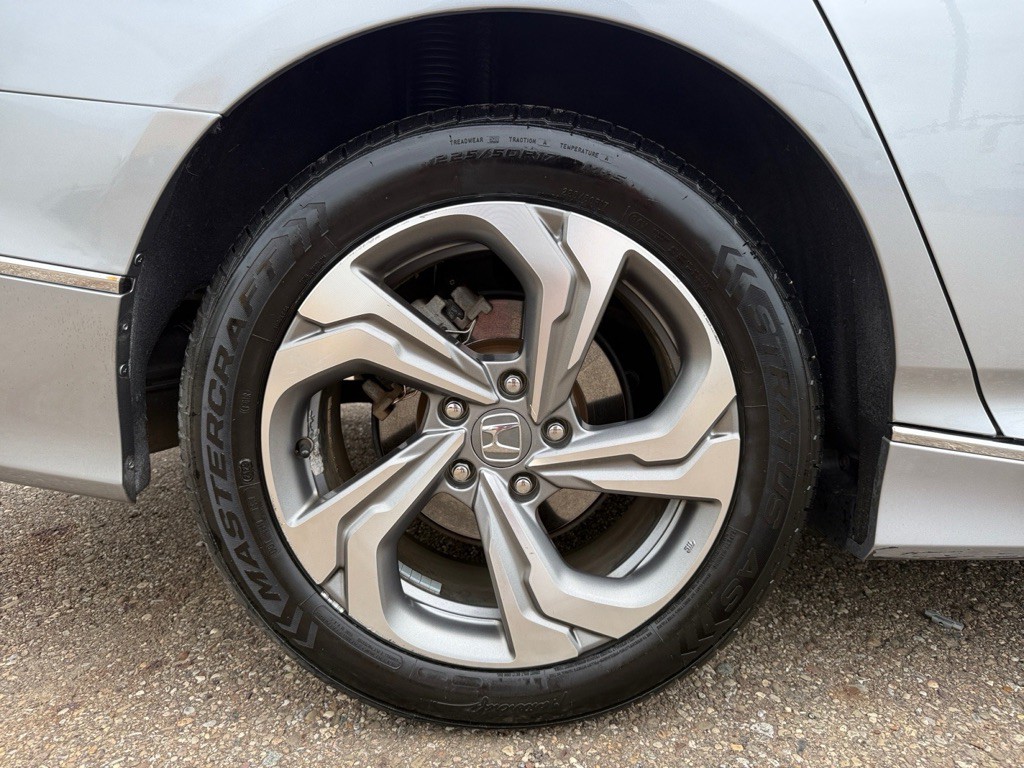 2018 Honda Accord Image 33