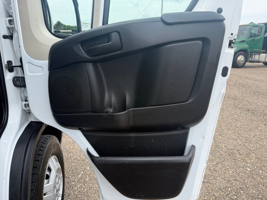 2020 RAM Promaster Image 26