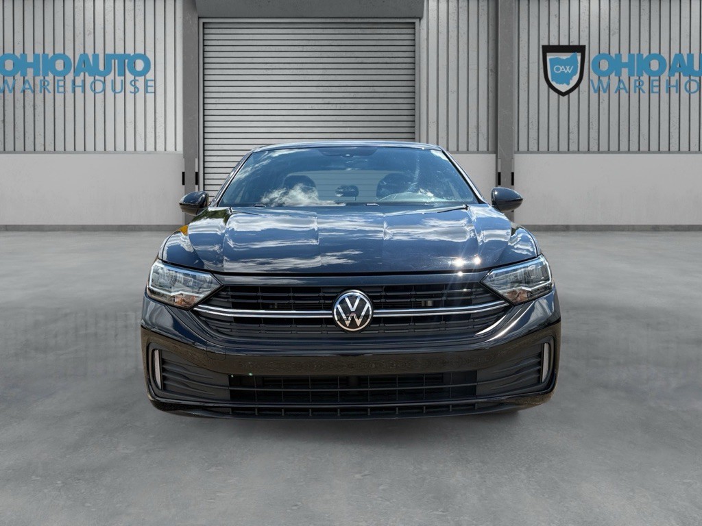 2023 Volkswagen Jetta Image 2