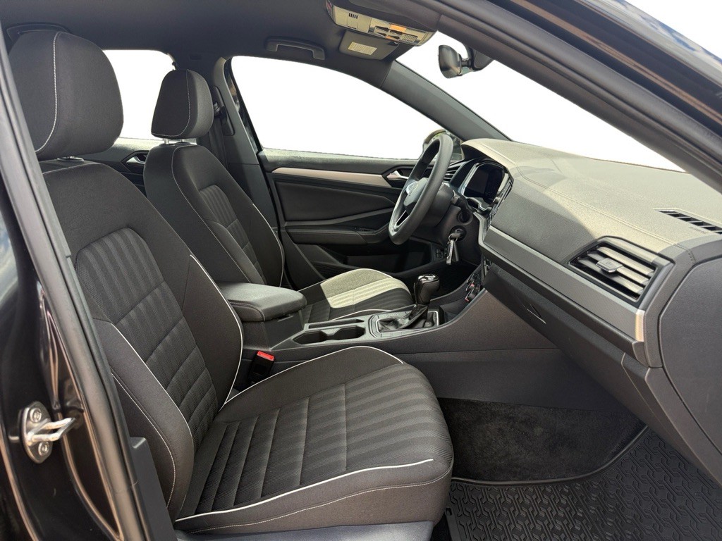 2023 Volkswagen Jetta Image 12