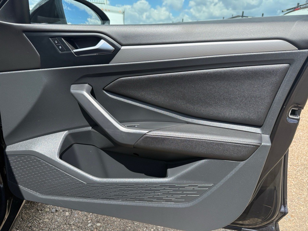 2023 Volkswagen Jetta Image 29