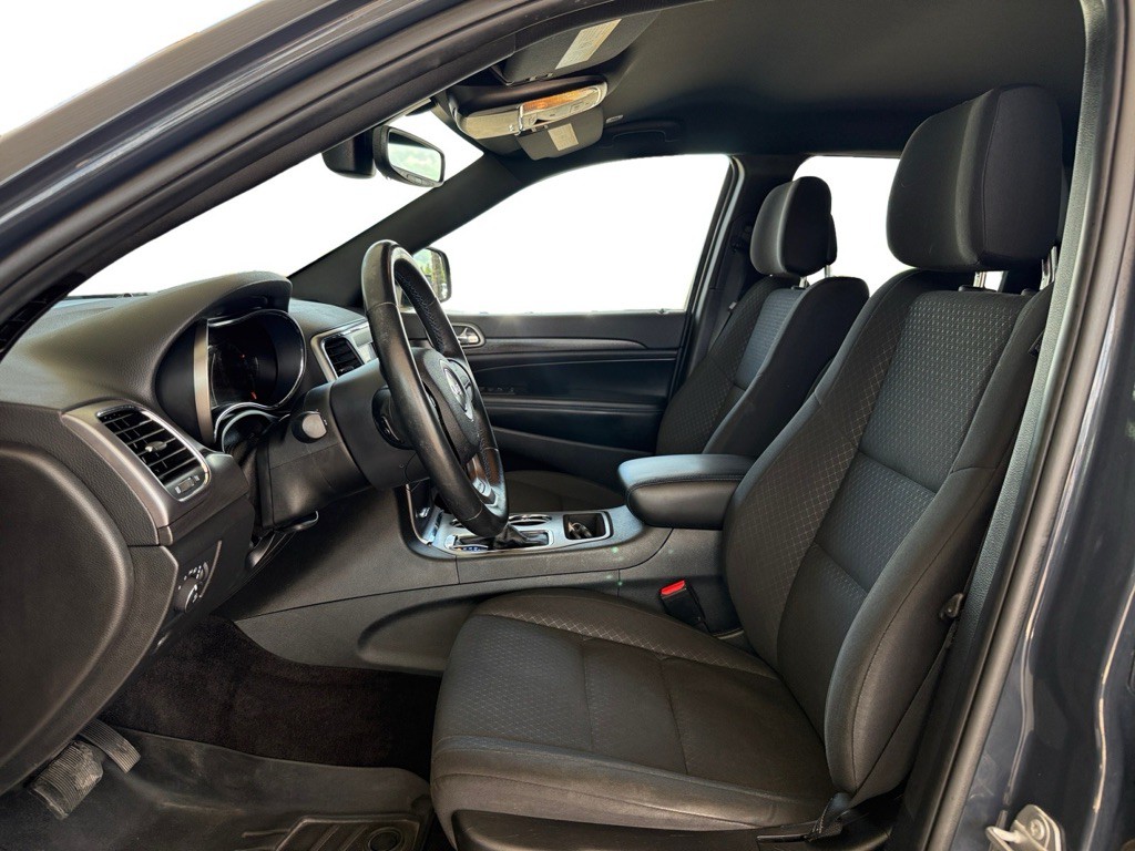 2018 Jeep Grand Cherokee Image 9