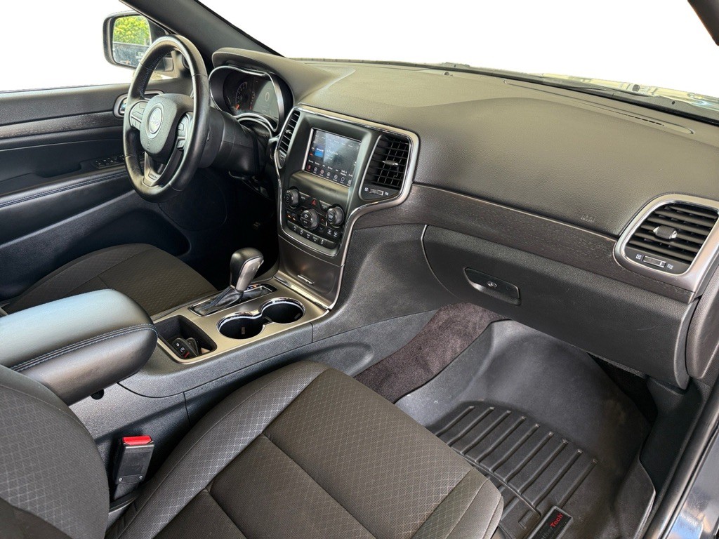 2018 Jeep Grand Cherokee Image 11