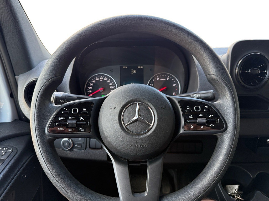 2024 Mercedes-Benz Sprinter Image 16