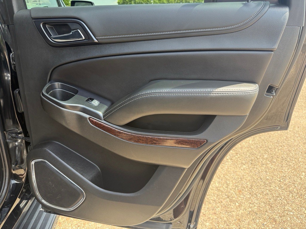 2019 GMC Yukon Image 40