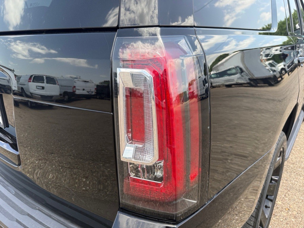 2019 GMC Yukon Image 43